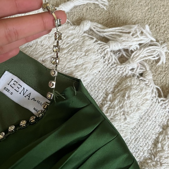 NWT Mac Duggal Ieena Satin Embellished Gown Emerald Green long sleeve size 0 - Picture 5 of 13